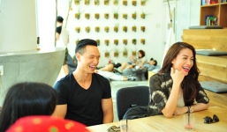 Trương Ngọc Ánh 'cười thả ga' bên người tình Kim Lý